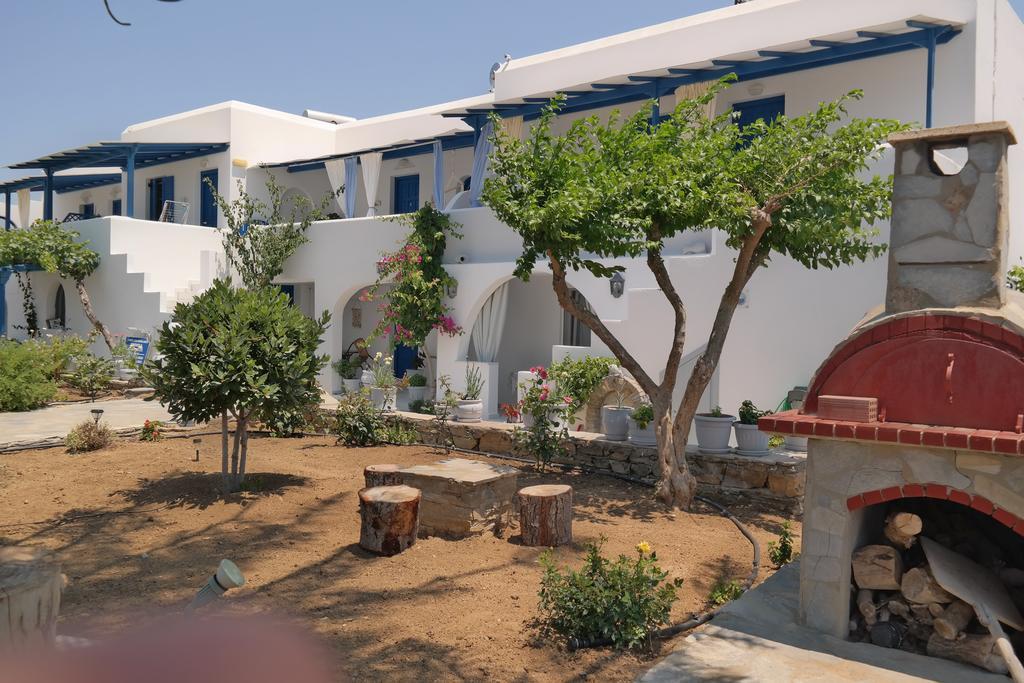 Maroussa Studios Agia Anna  Eksteriør billede